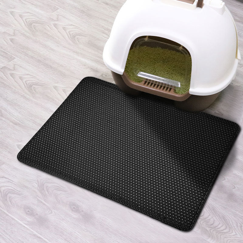 Double-layer design of the waterproof cat litter mat enhancing cleanliness