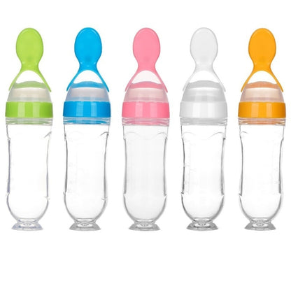 Spoon bottle feeder for babies